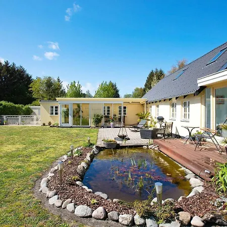 Holiday Xiii Holiday home Vig