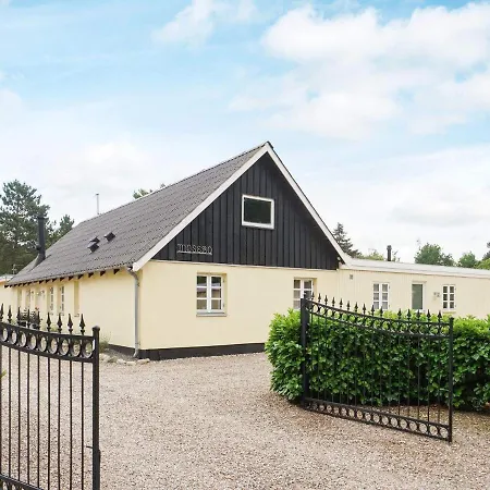 Holiday Xiii Holiday home
