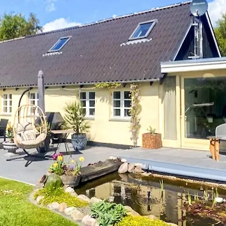 Holiday home Xiii